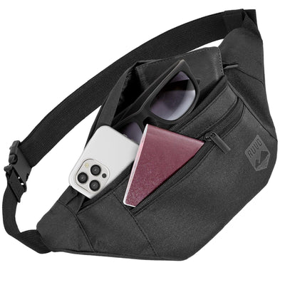 Schwarze Gürteltasche mit Handy, Sonnenbrille und Reisepass, ideal für Reisen und Alltag